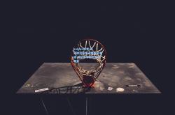 kaiyun体育:亚洲跳远新星闪耀国际赛场 破纪录夺冠引全球瞩目